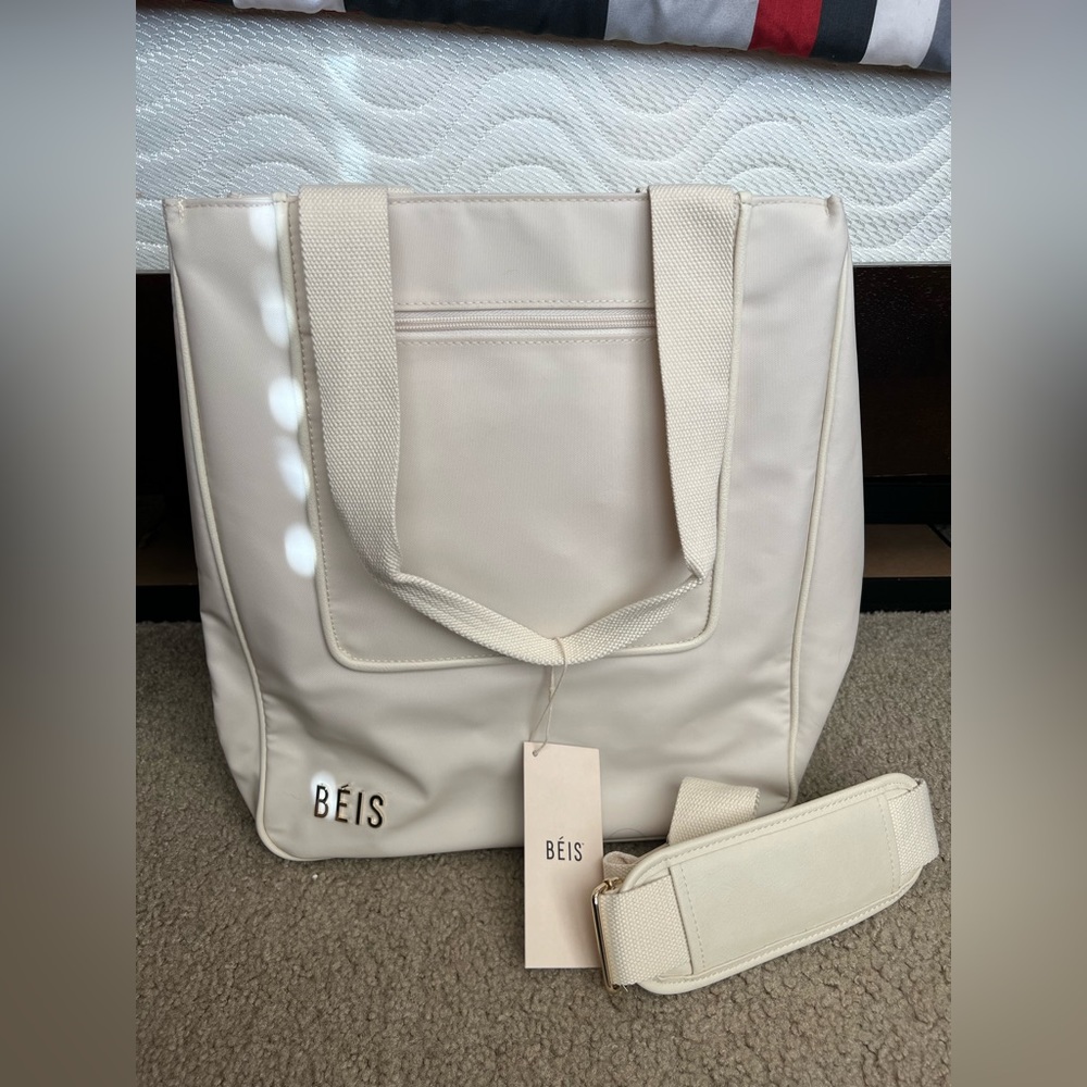 BEIS North to South Tote in Beige